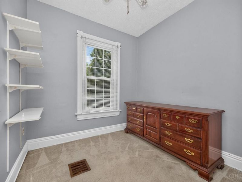 560 Delta Avenue, Cincinnati, OH 45226 Photo 51