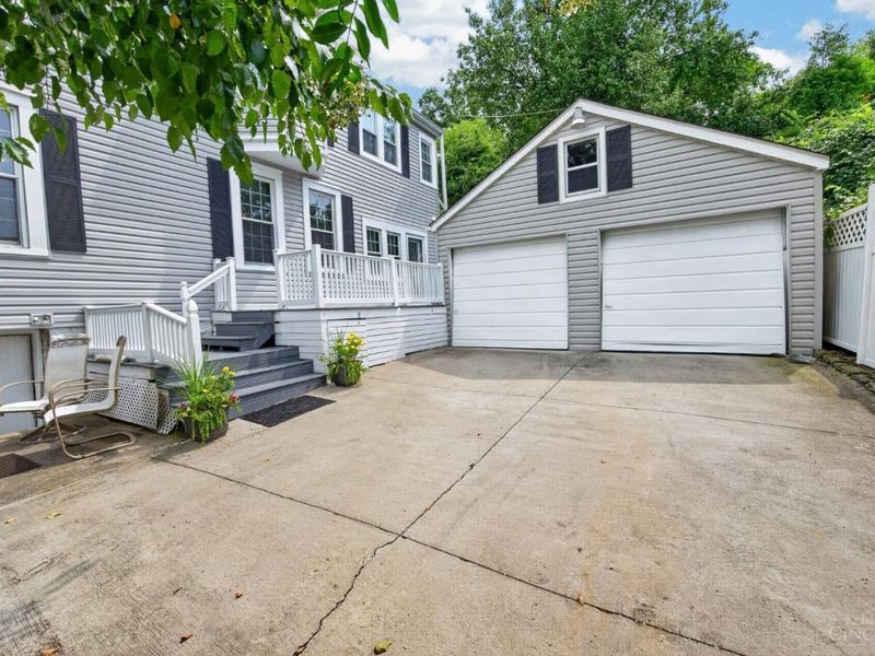 560 Delta Avenue, Cincinnati, OH 45226 Photo 55