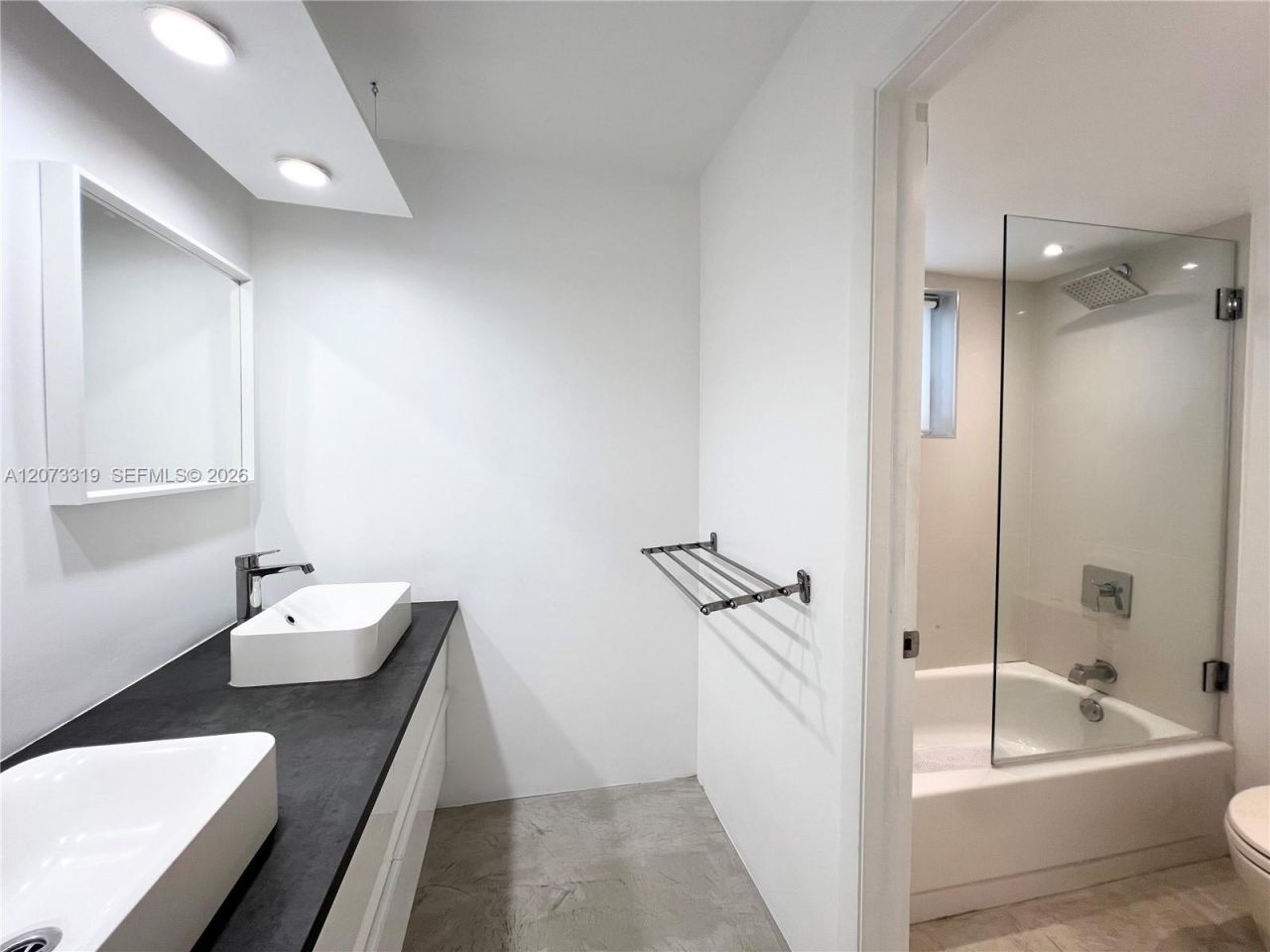 1666 West Ave , Unit 307, Miami Beach, FL 33139 Photo