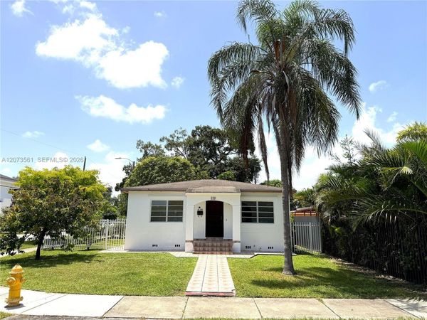 120 SW 59th Ave , Miami, FL 33144