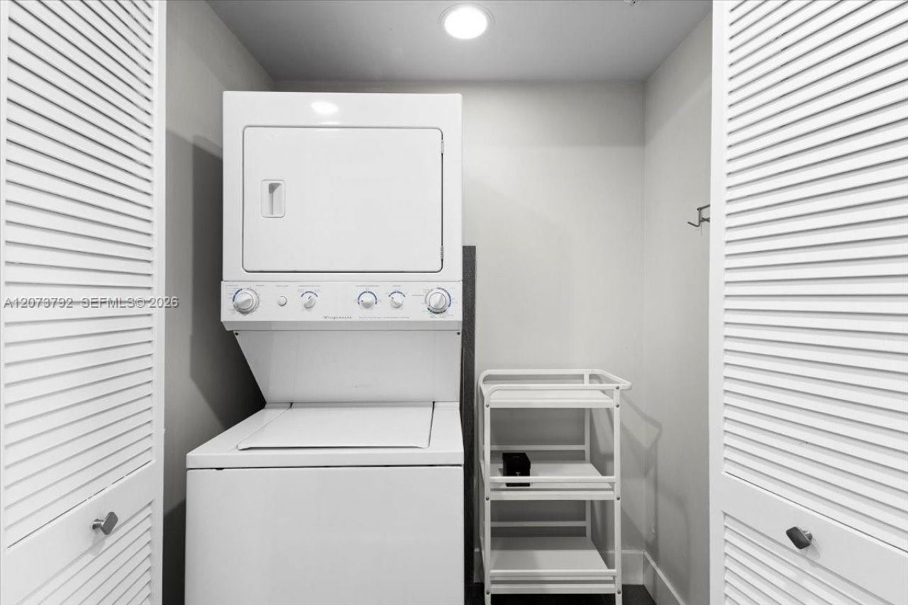 435 21st St , Unit 111, Miami Beach, FL 33139 Photo