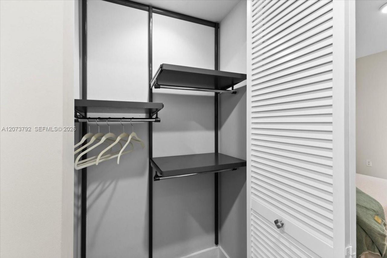 435 21st St , Unit 111, Miami Beach, FL 33139 Photo