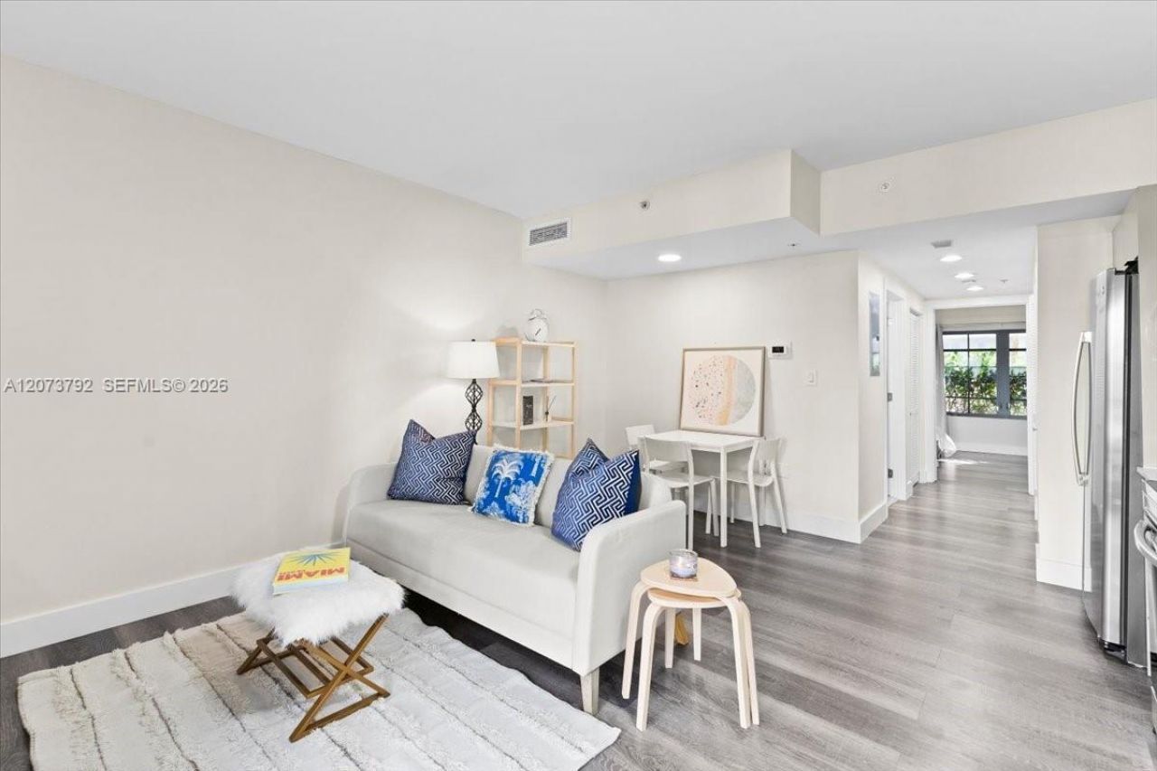 435 21st St , Unit 111, Miami Beach, FL 33139 Photo