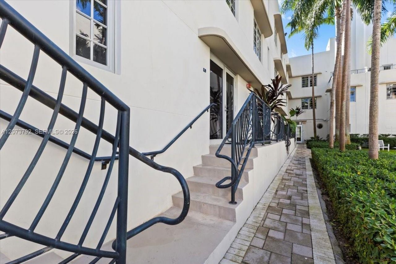 435 21st St , Unit 111, Miami Beach, FL 33139 Photo