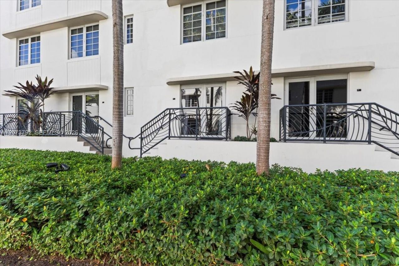 435 21st St , Unit 111, Miami Beach, FL 33139 Photo