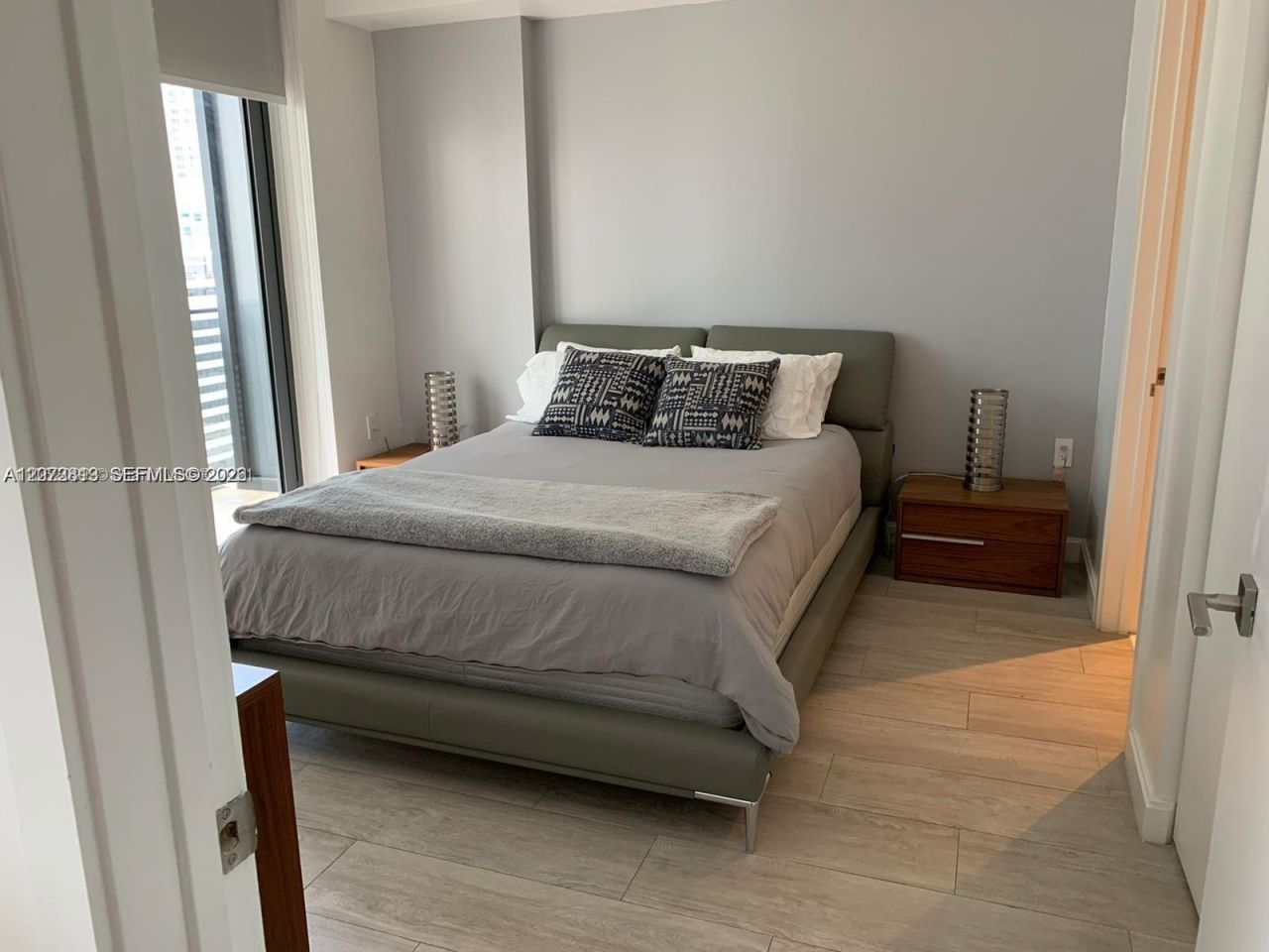 55 SW 9th St , Unit 2307, Miami, FL 33130 Photo