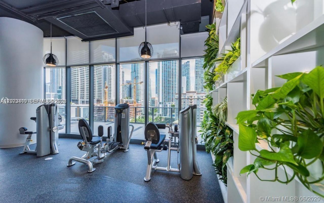 55 SW 9th St , Unit 2307, Miami, FL 33130 Photo