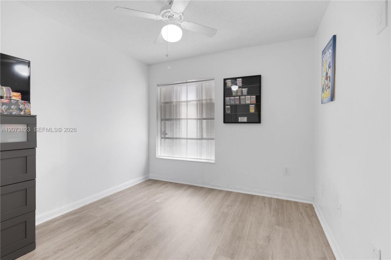 12990 SW 88th Ln , Unit B203, Miami, FL 33186 Photo