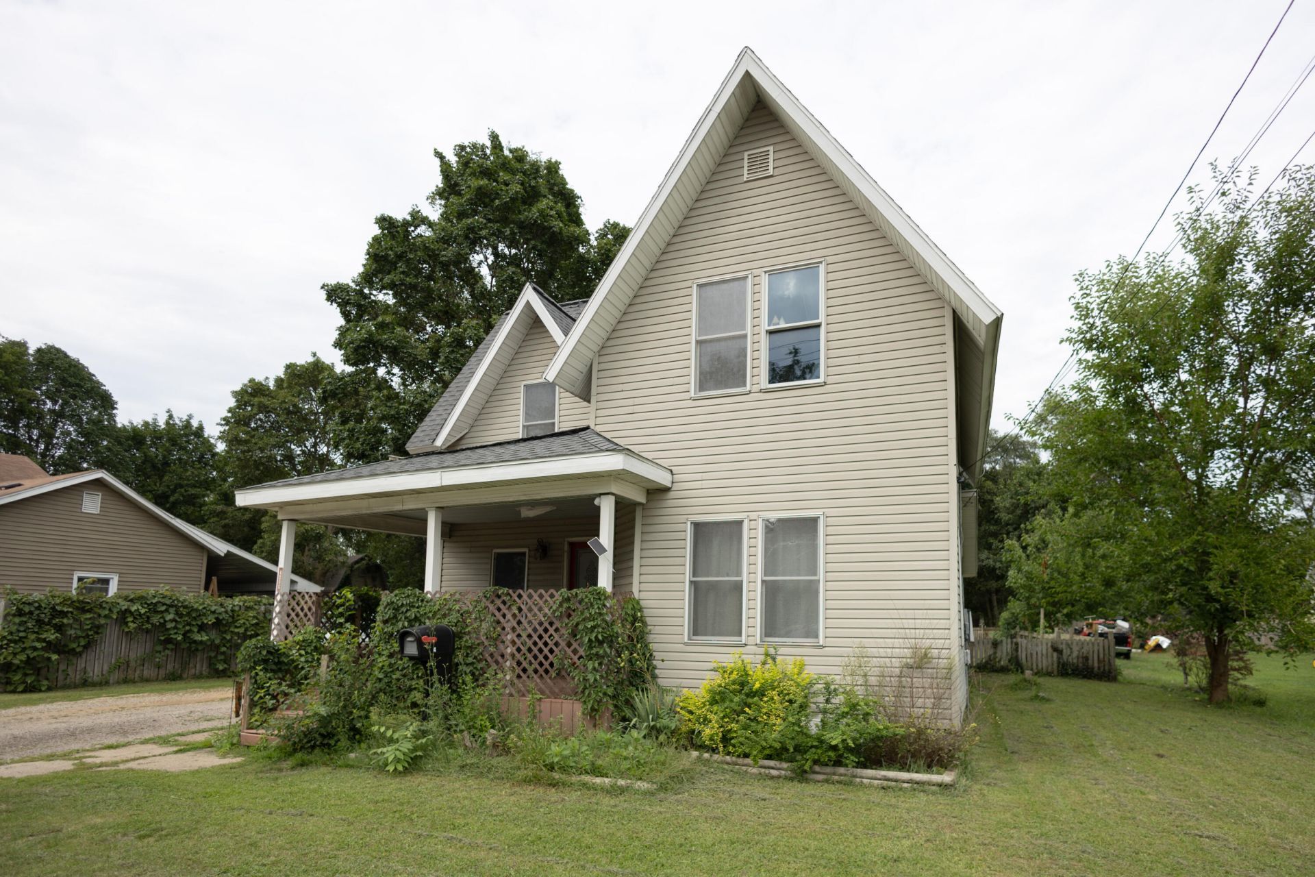 425 E Allegan Street, Otsego, MI 49078 Main Photo