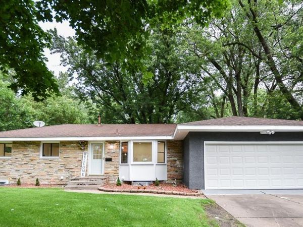 315 Rice Creek Terrace NE, Fridley, MN 55432