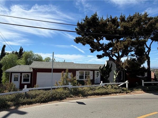 644 Hillside Terrace, Vista, CA 92084