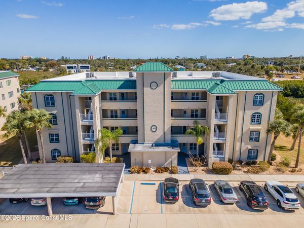 426 Bouchelle Drive , Unit 301, New Smyrna Beach, FL 32169