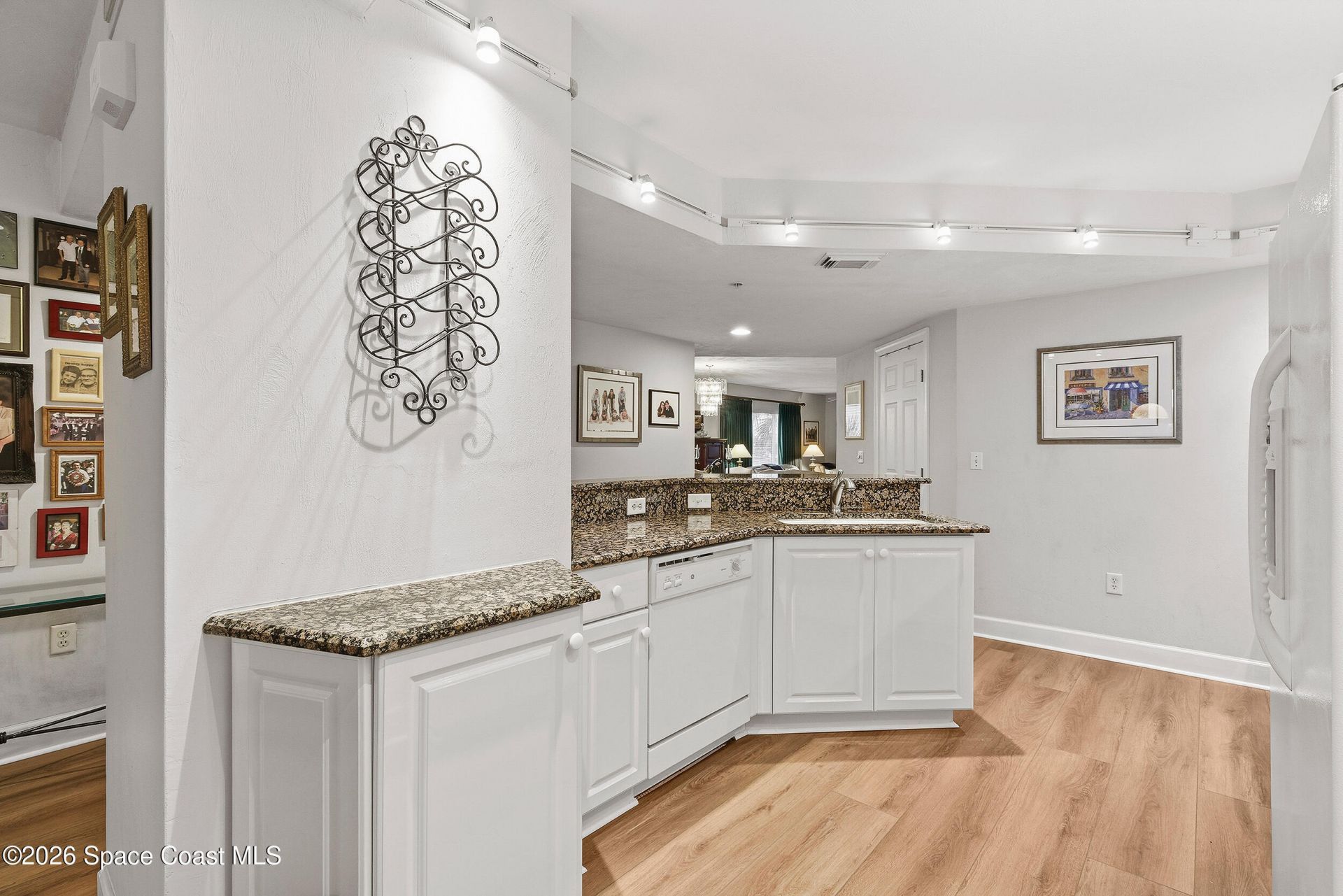 426 Bouchelle Drive , Unit 301, New Smyrna Beach, FL 32169 Photo