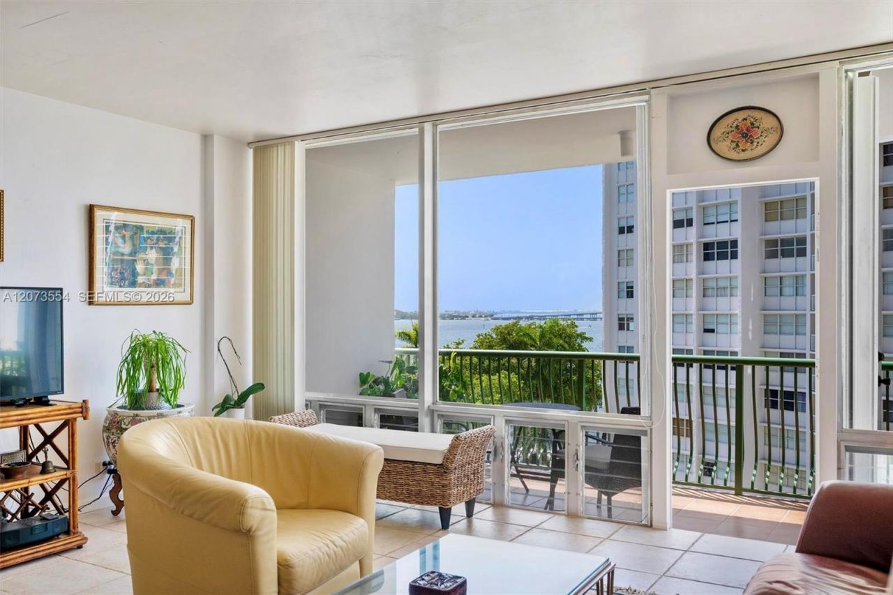 1408 Brickell Bay Dr, Unit 706, Miami, FL 33131 Photo