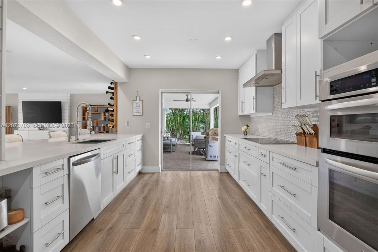 3200 NW 114th Ter, Coral Springs, FL 33065 Photo