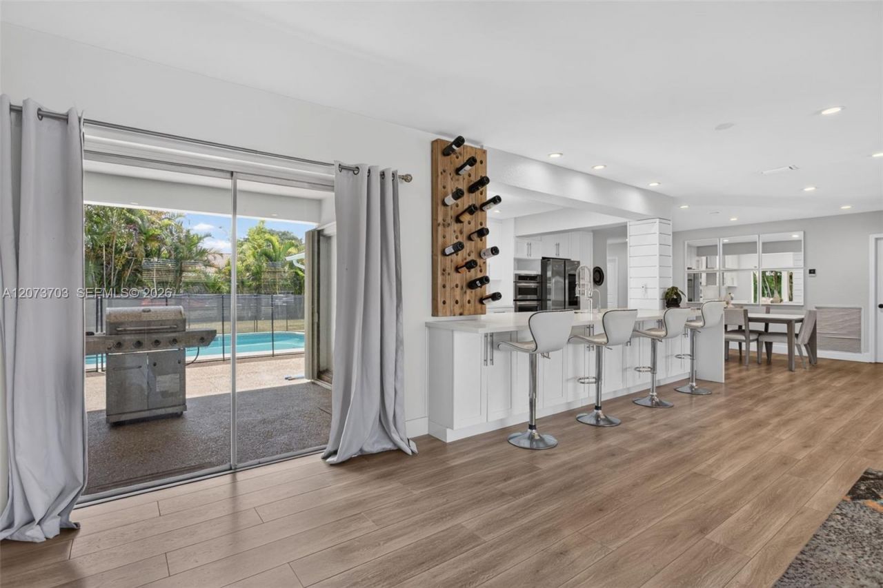 3200 NW 114th Ter, Coral Springs, FL 33065 Photo