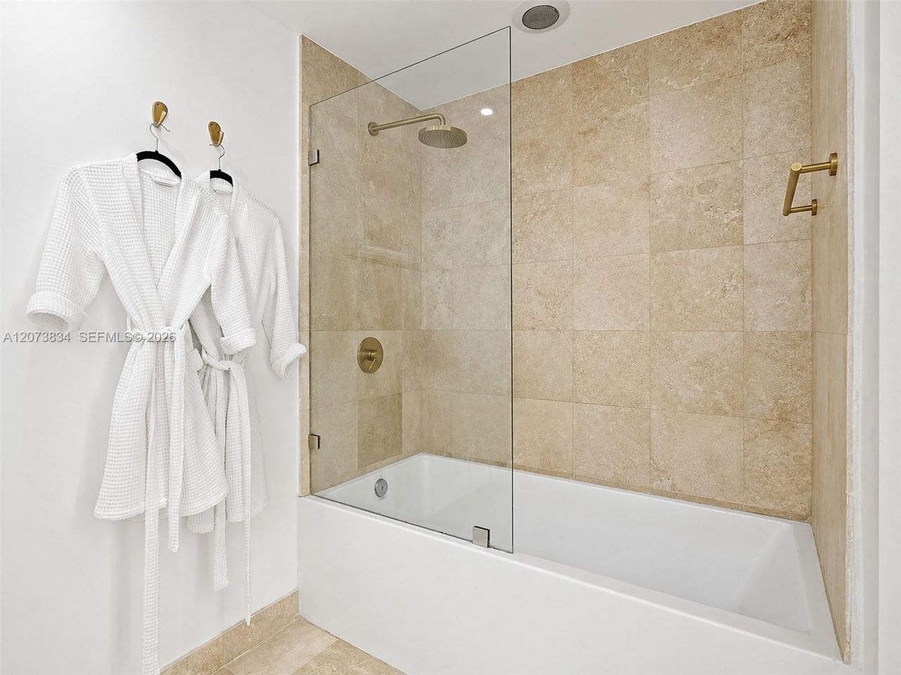 350 S Miami Ave , Unit 2304, Miami, FL 33130 Photo