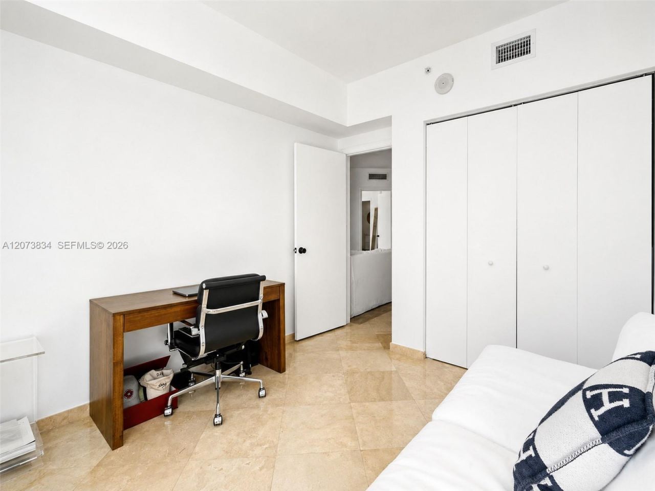 350 S Miami Ave , Unit 2304, Miami, FL 33130 Photo