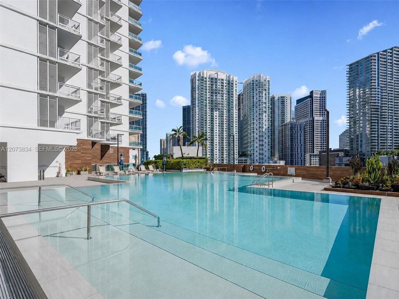 350 S Miami Ave , Unit 2304, Miami, FL 33130 Photo