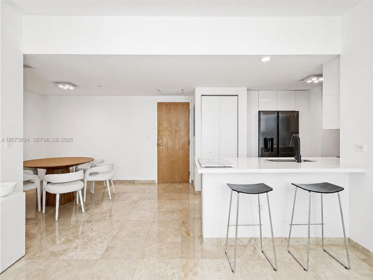 350 S Miami Ave , Unit 2304, Miami, FL 33130 Photo