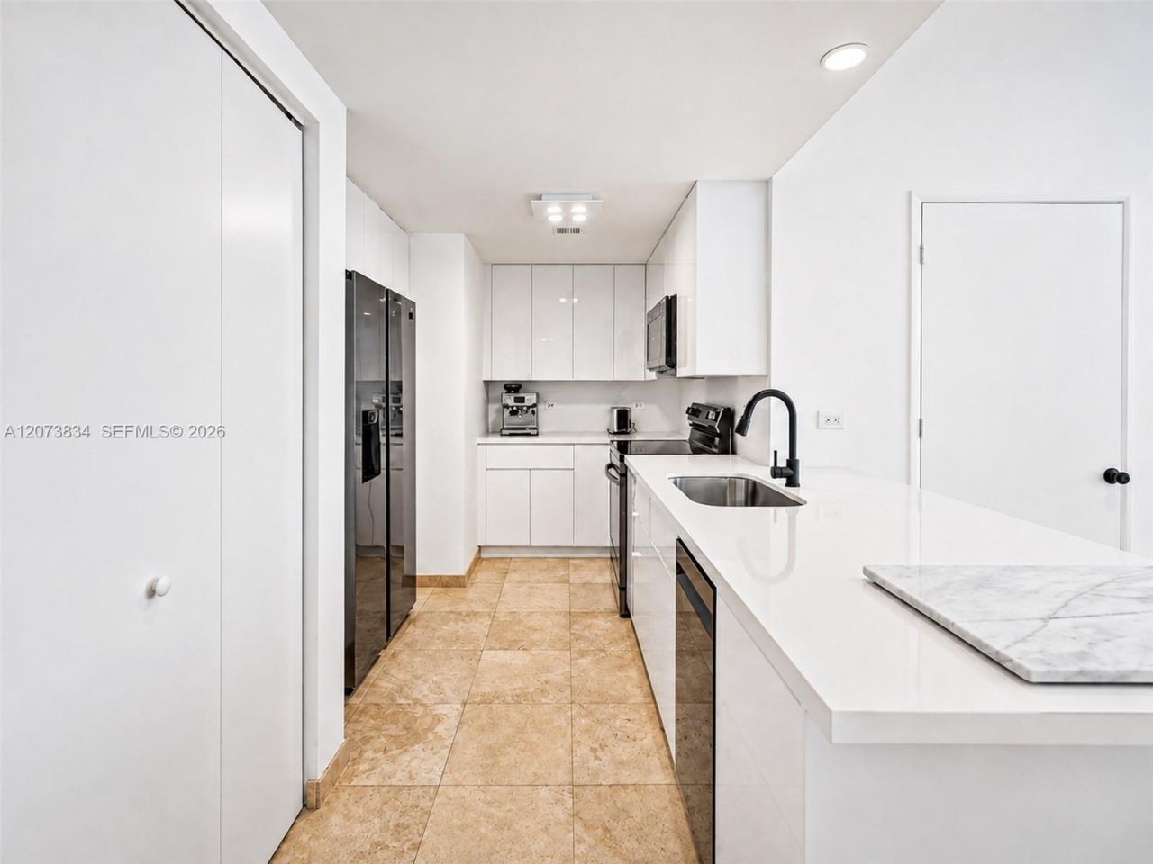 350 S Miami Ave , Unit 2304, Miami, FL 33130 Photo
