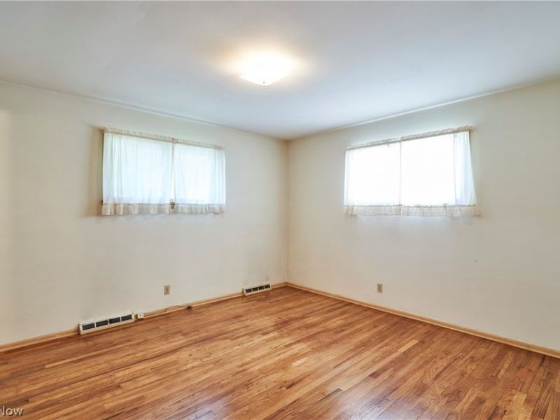 29581 Robert Street, Wickliffe, OH 44092 Photo 12
