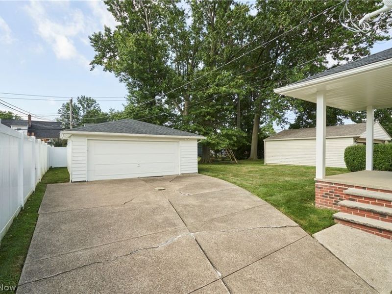 29581 Robert Street, Wickliffe, OH 44092 Photo 25