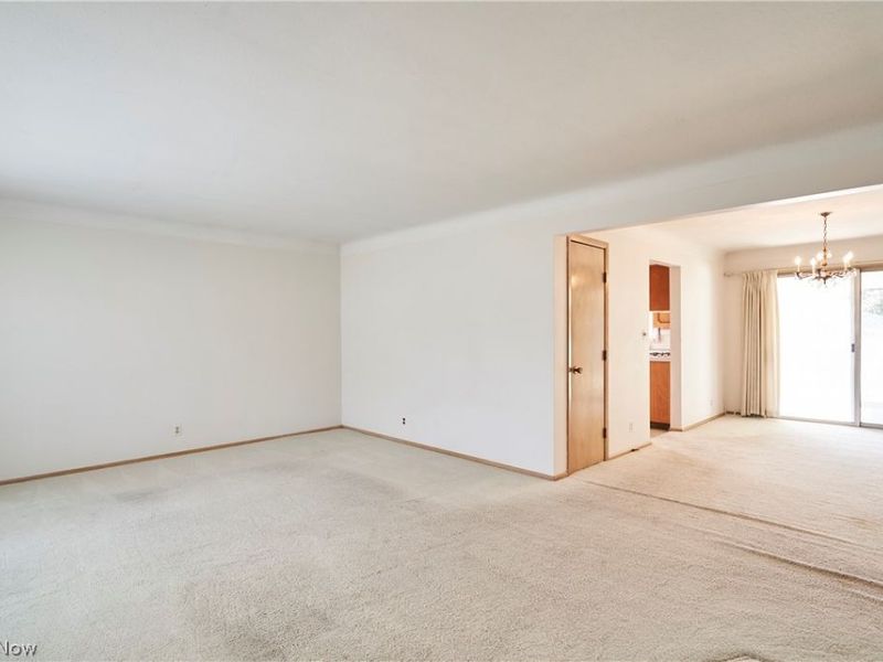 29581 Robert Street, Wickliffe, OH 44092 Photo 8