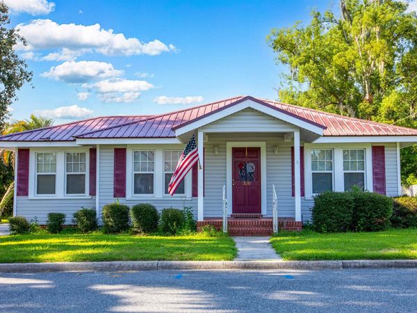 320 E Hatley Street, Jasper, FL 32052