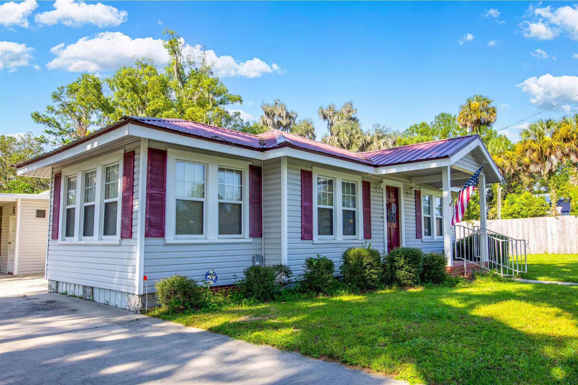 320 E Hatley Street, Jasper, FL 32052 Photo