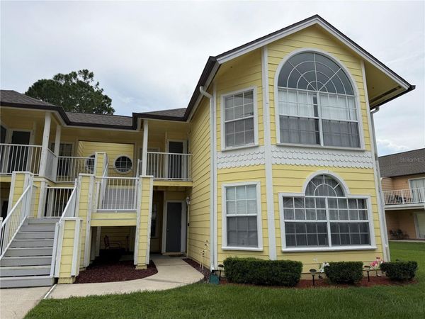2040 ROYAL BAY BOULEVARD , Unit 32, KISSIMMEE, FL 34746