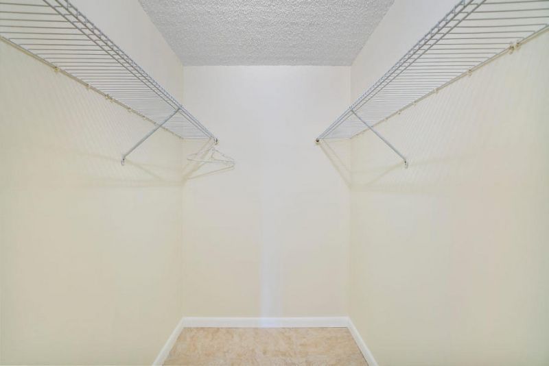 400 Village Green Circle W, Unit 102, Palm Springs, FL 33461 Photo