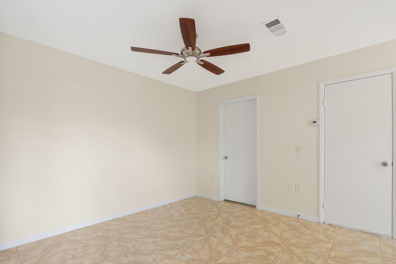 3358 Meridian Way N, Unit B, Palm Beach Gardens, FL 33410 Photo