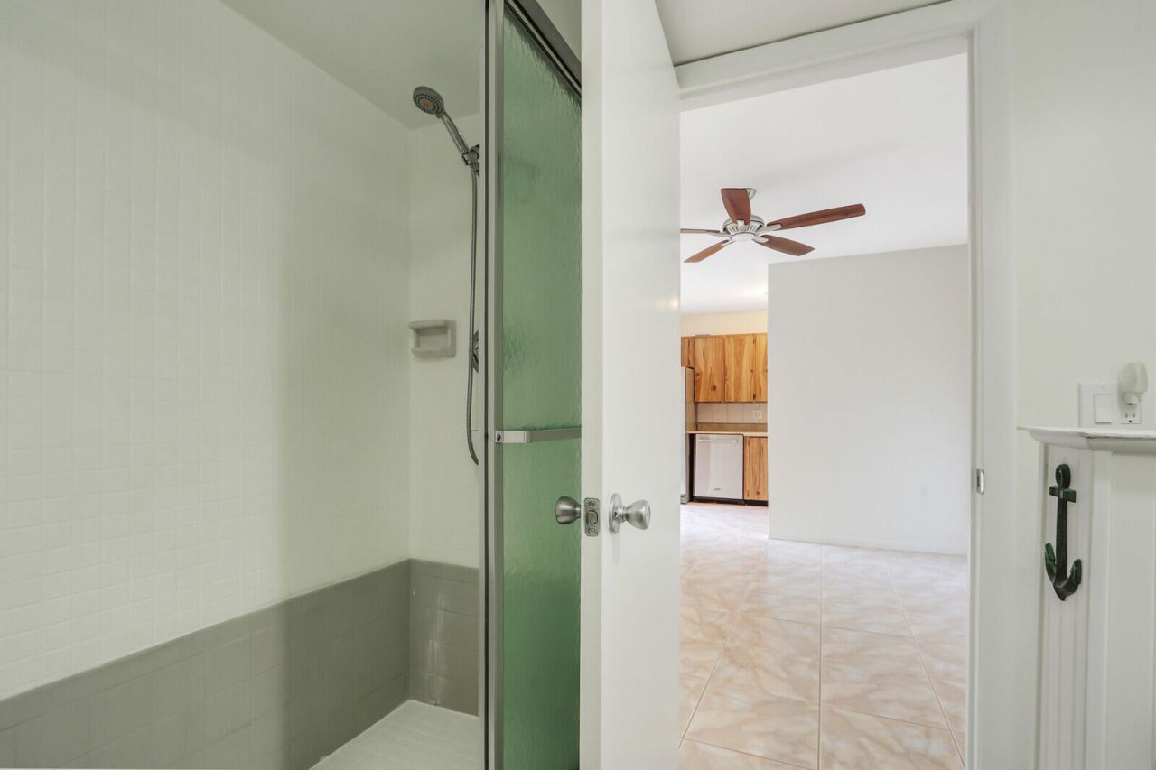 3358 Meridian Way N, Unit B, Palm Beach Gardens, FL 33410 Photo