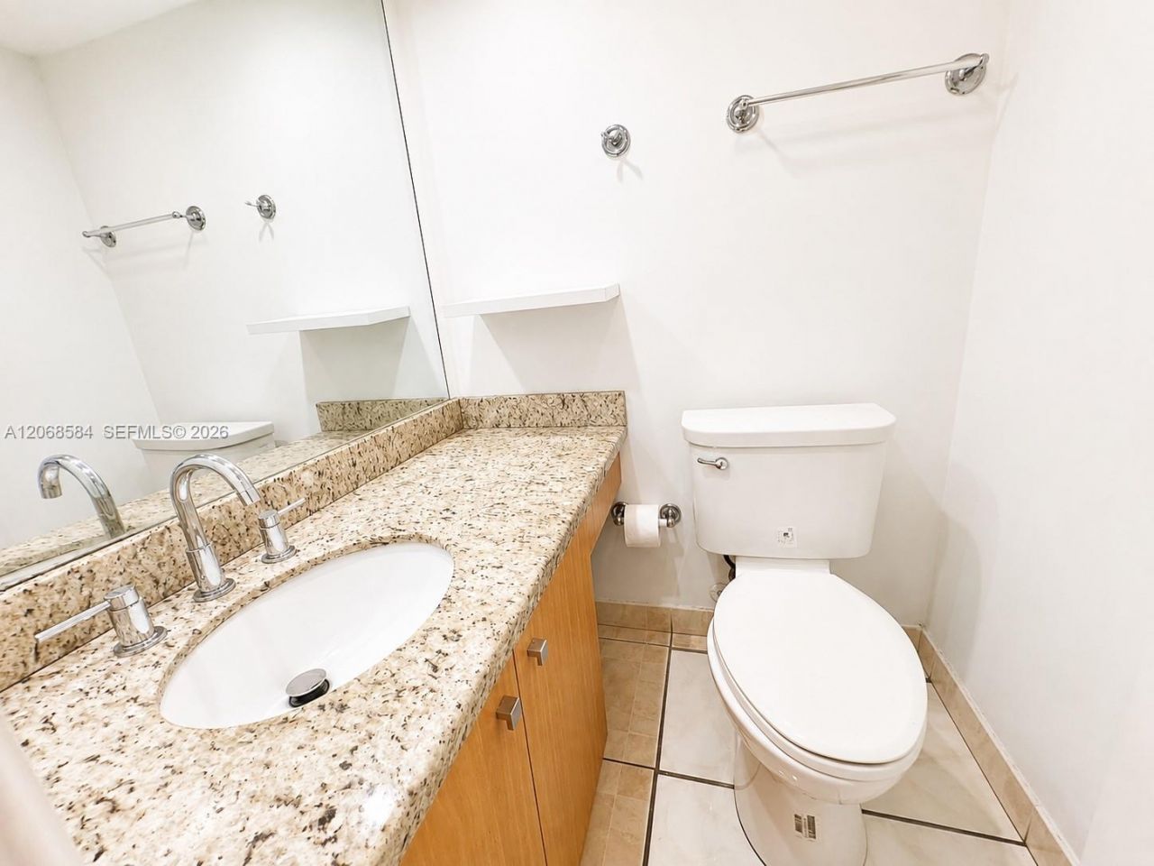 250 174th St, Unit 1615, Sunny Isles Beach, FL 33160 Photo