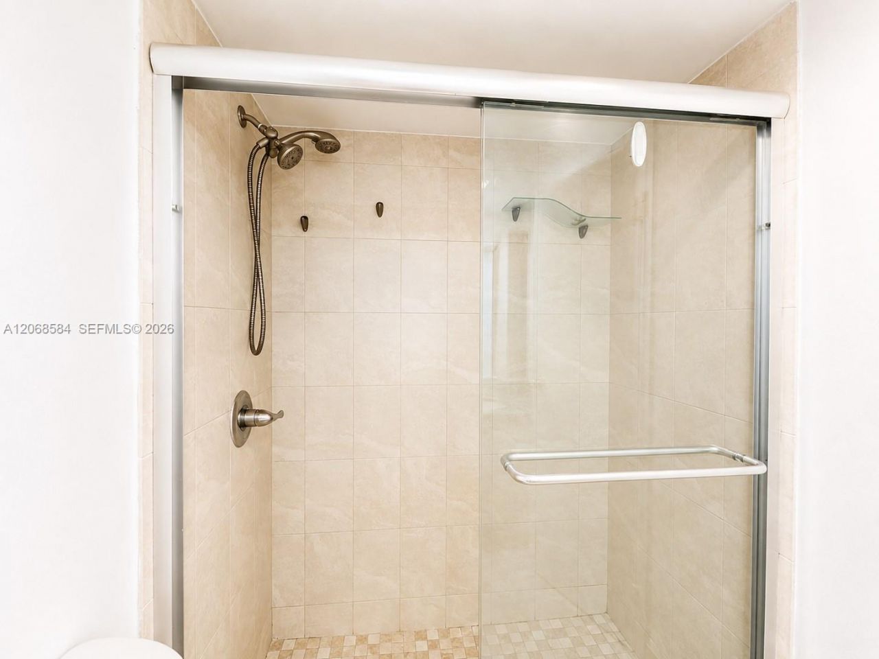 250 174th St, Unit 1615, Sunny Isles Beach, FL 33160 Photo