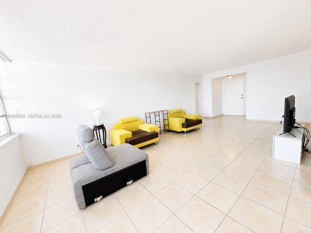 250 174th St, Unit 1615, Sunny Isles Beach, FL 33160 Photo