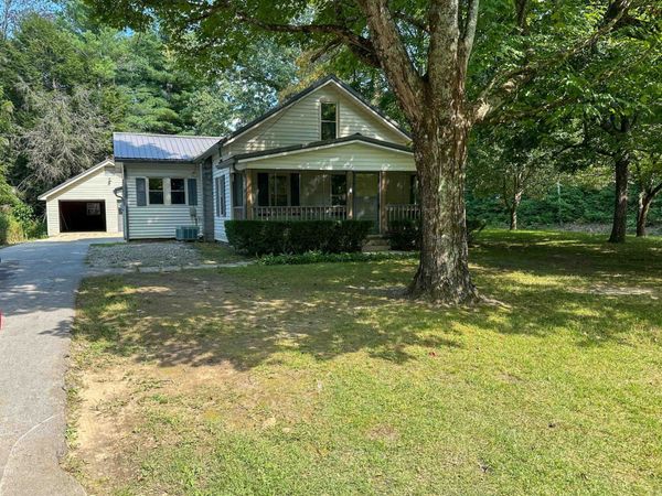 1000 Stephens Rd , Jamestown, TN 38556