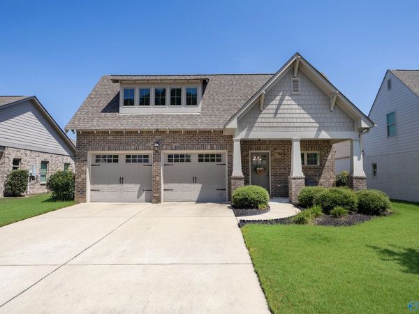 1365 Woodridge Place, Gardendale, AL 35071