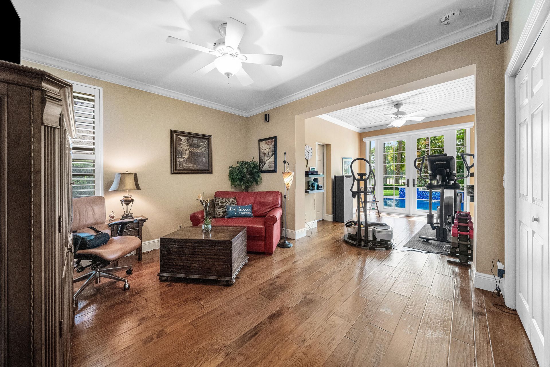 586 N Country Club Drive, Atlantis, FL 33462 Photo