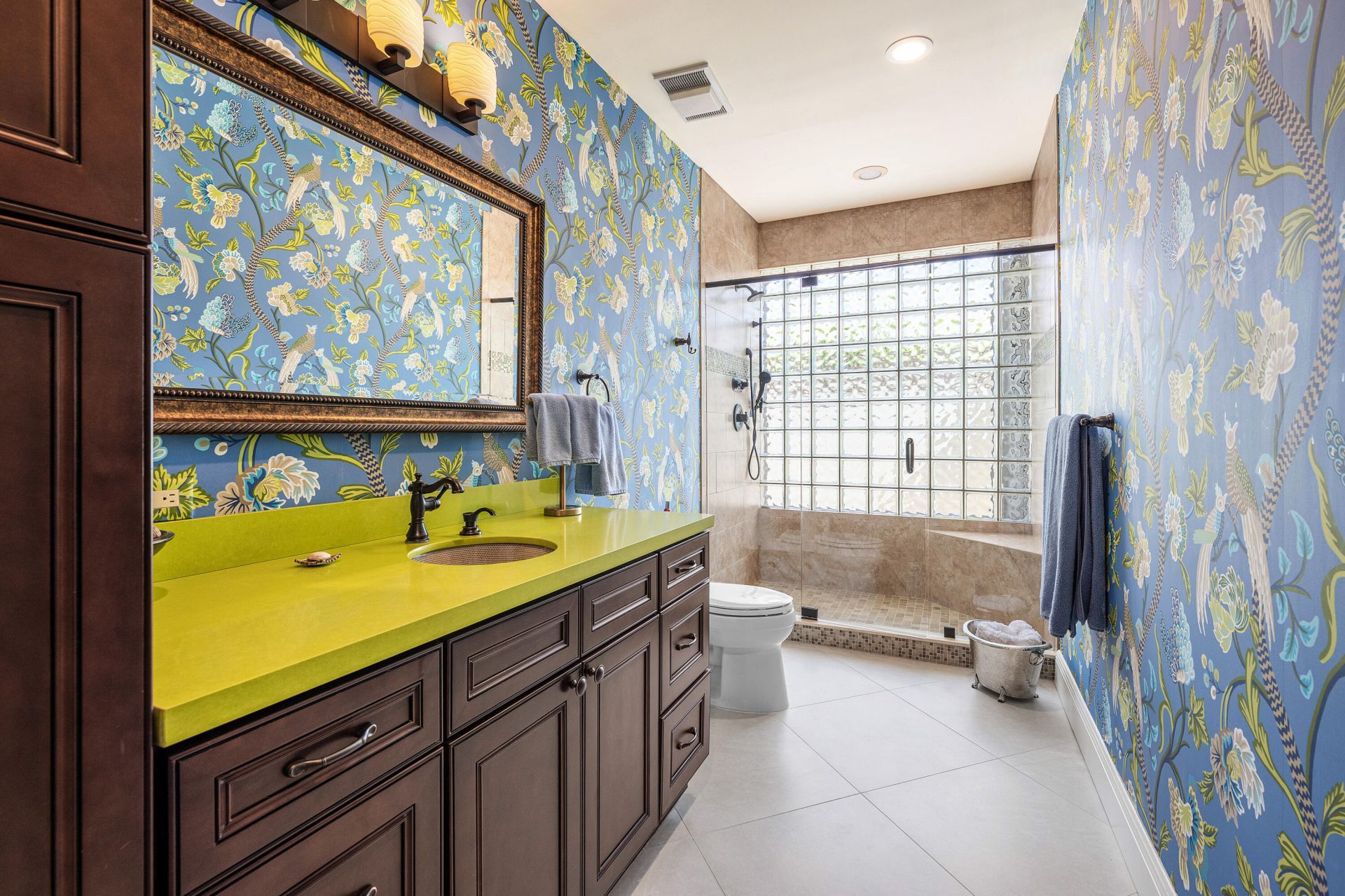 586 N Country Club Drive, Atlantis, FL 33462 Photo