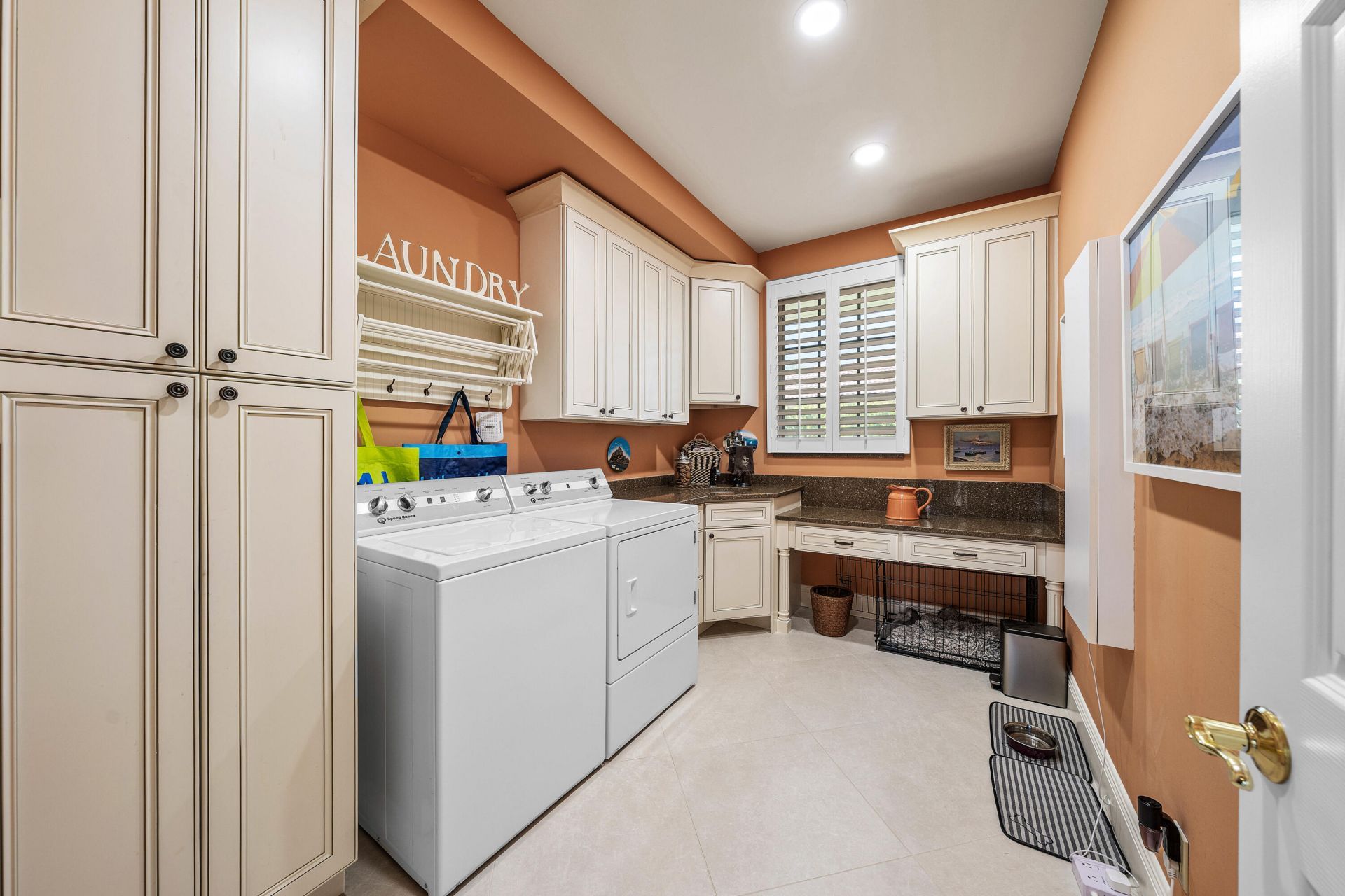 586 N Country Club Drive, Atlantis, FL 33462 Photo