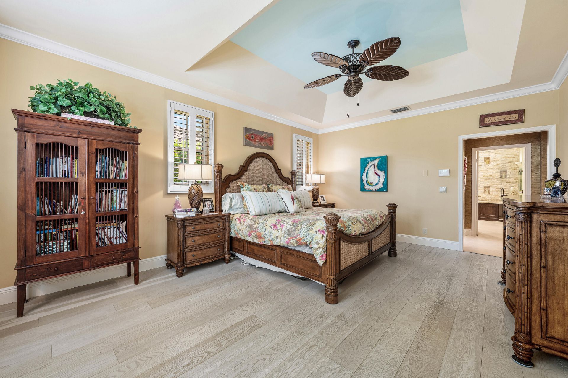 586 N Country Club Drive, Atlantis, FL 33462 Photo