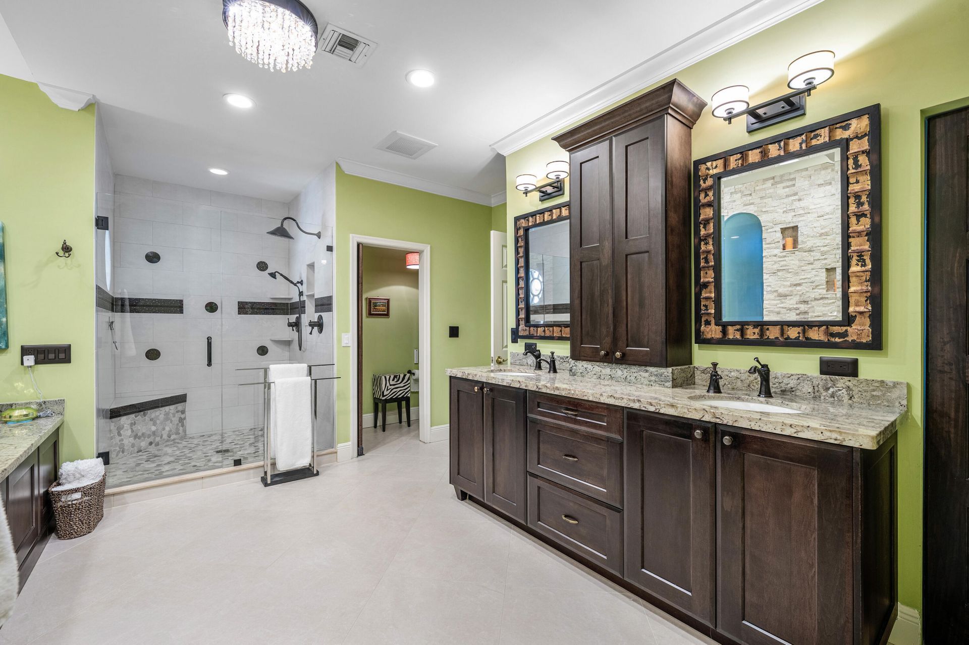 586 N Country Club Drive, Atlantis, FL 33462 Photo