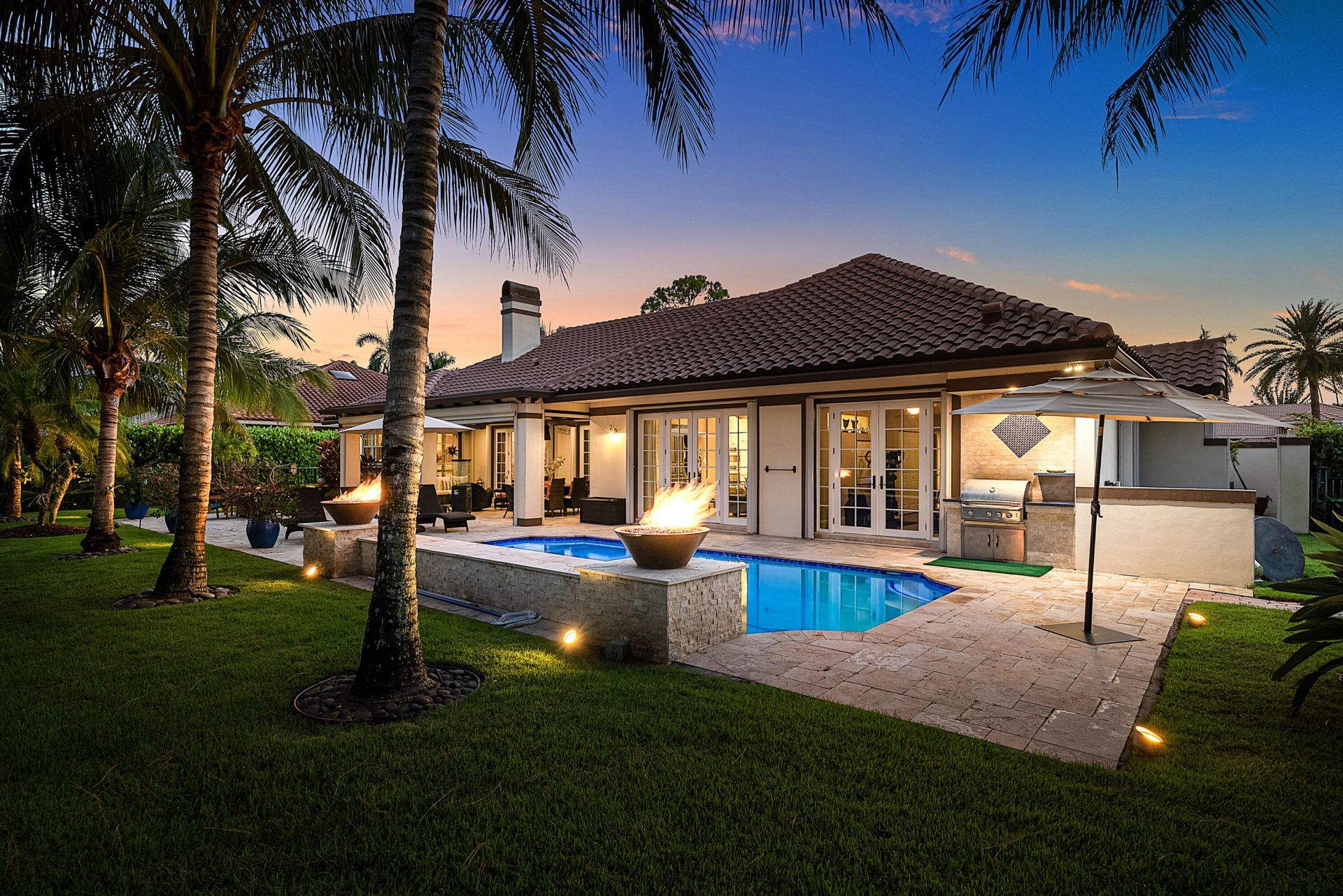 586 N Country Club Drive, Atlantis, FL 33462 Photo