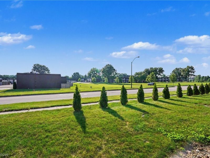 1565 Whitehall Boulevard, Kent, OH 44240 Photo 40