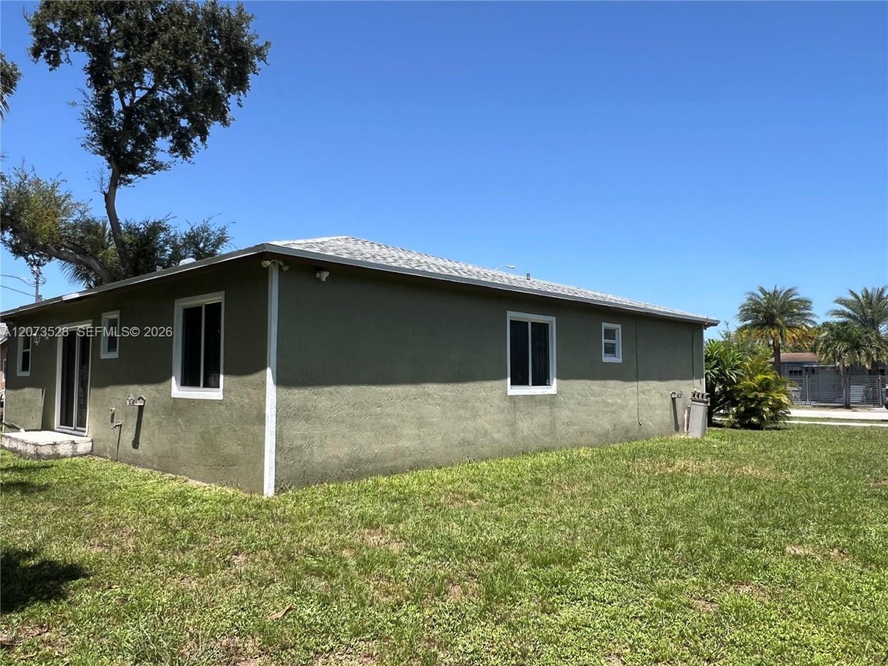 3520 NW 213th Ter , Miami Gardens, FL 33056 Photo