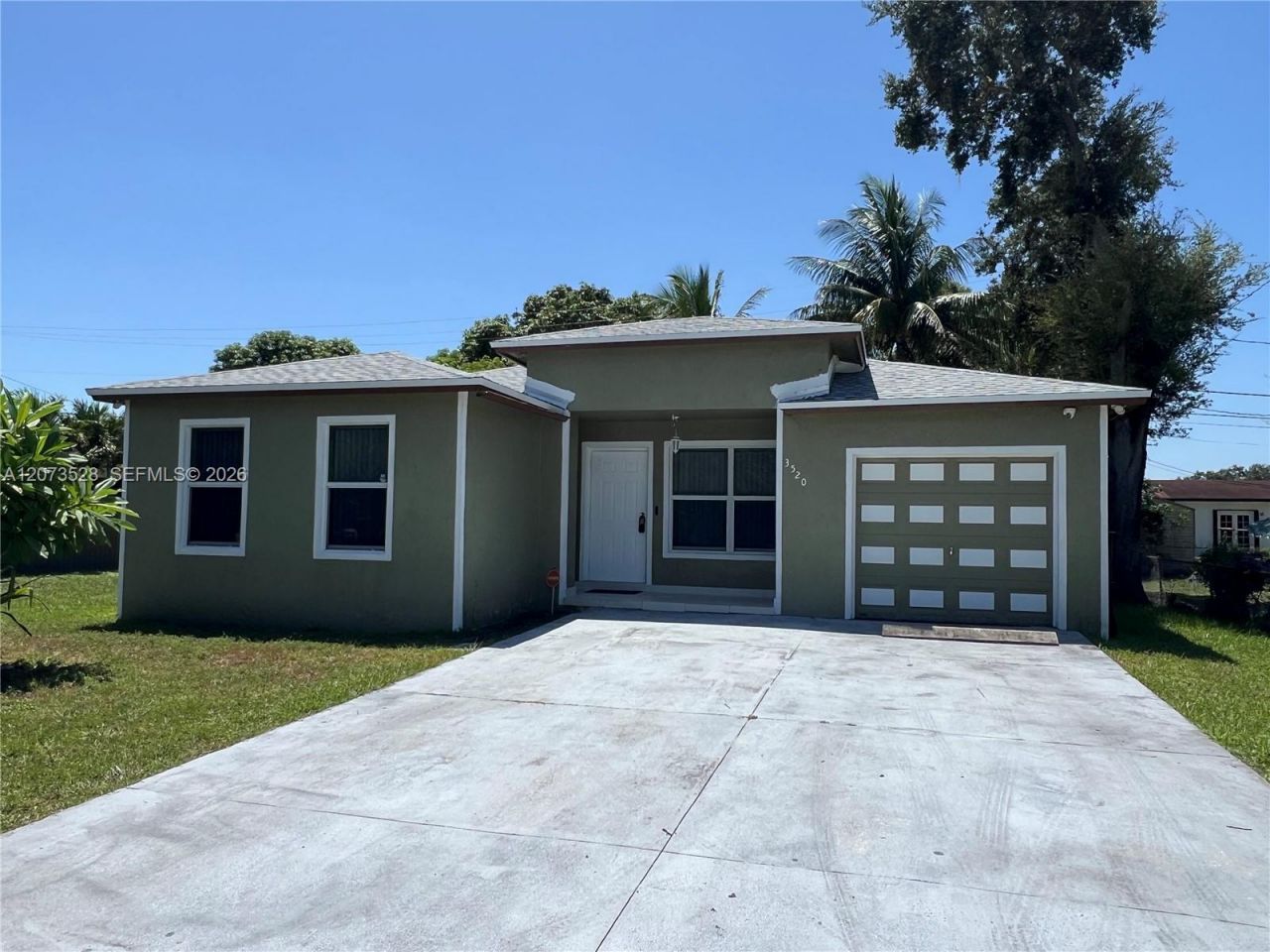 3520 NW 213th Ter , Miami Gardens, FL 33056 Photo