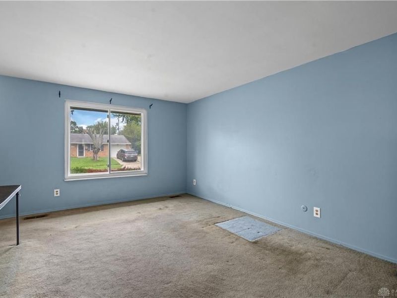 7161 Saffron Drive, Huber Heights, OH 45424 Photo 12