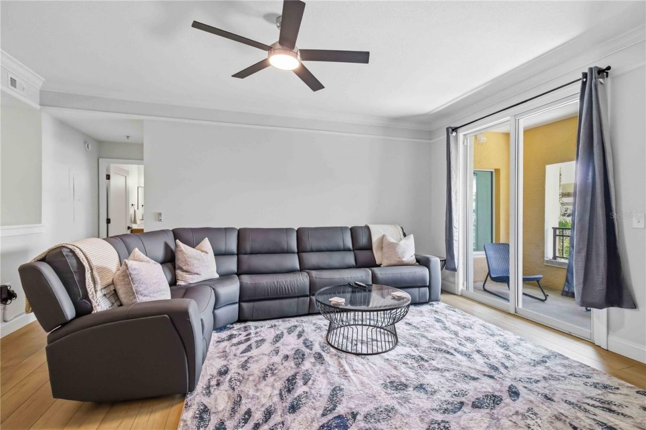 750 N Tamiami Trail , Unit 312, Sarasota, FL 34236 Photo